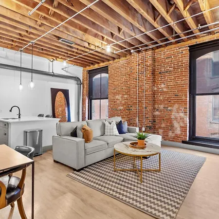 Premier Downtown Loft, Steps To Arch & Convention Center Apartamento